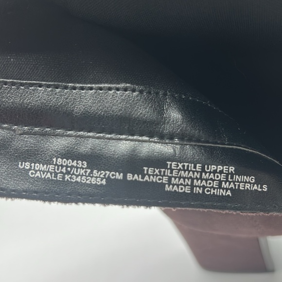 DKNY Espresso Brown Vegan Suede Ankle Boots Sz 10 Block Heel Chic New With Box - Picture 9 of 10